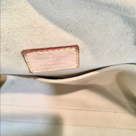 Louis Vuitton Manhattan GM extra pics - Picture 11 of 12